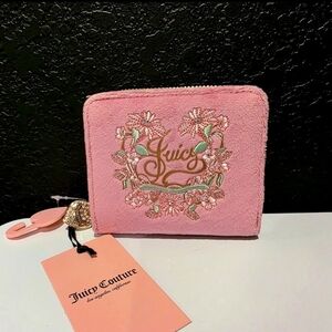 NWT Juicy Couture Juicy In Bloom Zip Around Wallet